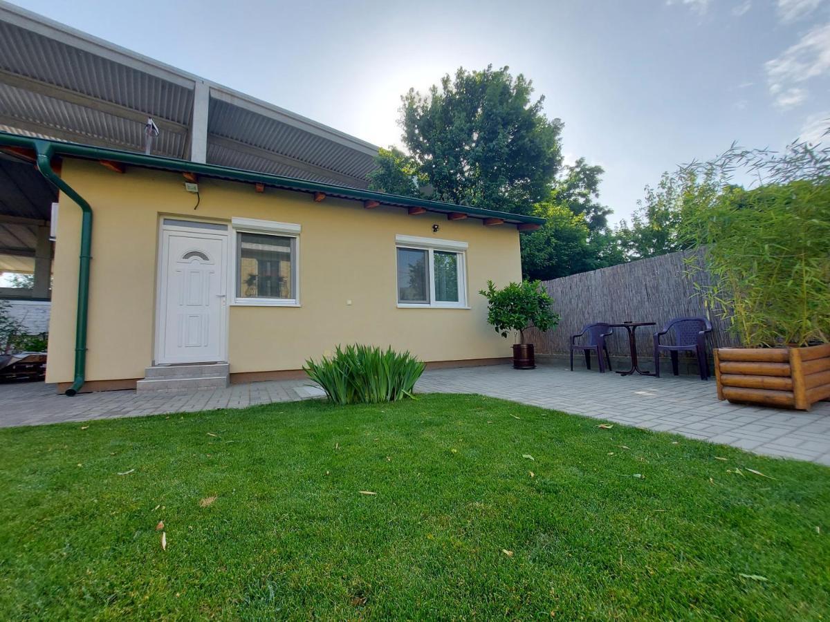 Apartament Garden House Nowy Sad Zewnętrze zdjęcie